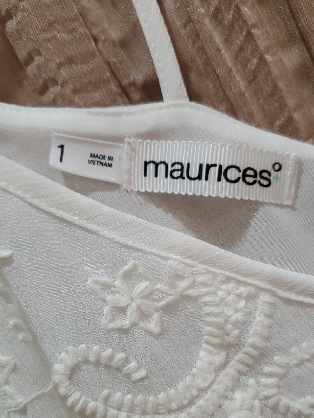 Maurices White Semi-Sheer Flowy Embroidered Strappy Tank Top Women's Size 1 - Picture 3 of 10